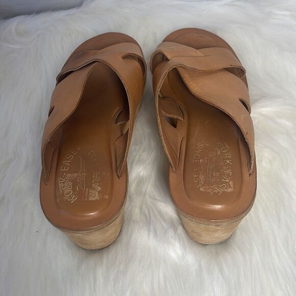 Kork-Ease Tan Woven Strap Platform Mule Slides Sz 39/ US 8 - Picture 4 of 7